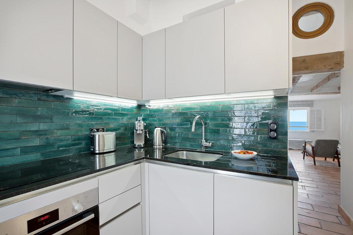 The Sea Apartment 2 - Sea View On The Ramparts Of Old Town Antibes Esterno foto