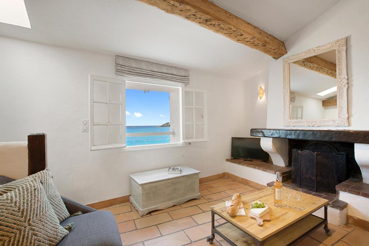 The Sea Apartment 2 - Sea View On The Ramparts Of Old Town Antibes Esterno foto